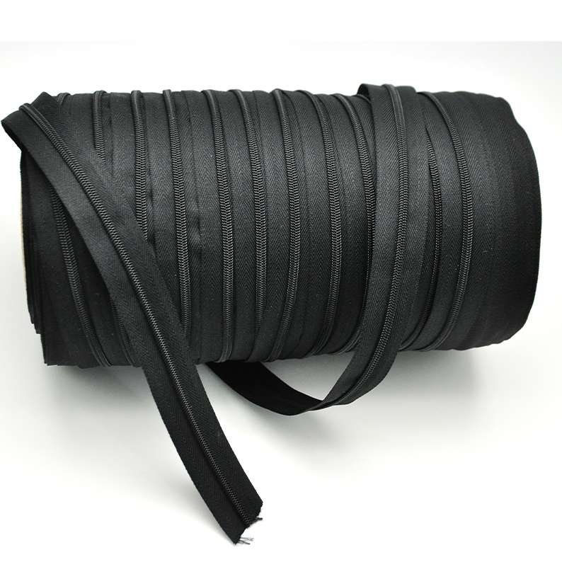 Long Chain Nylon Zipper Roll