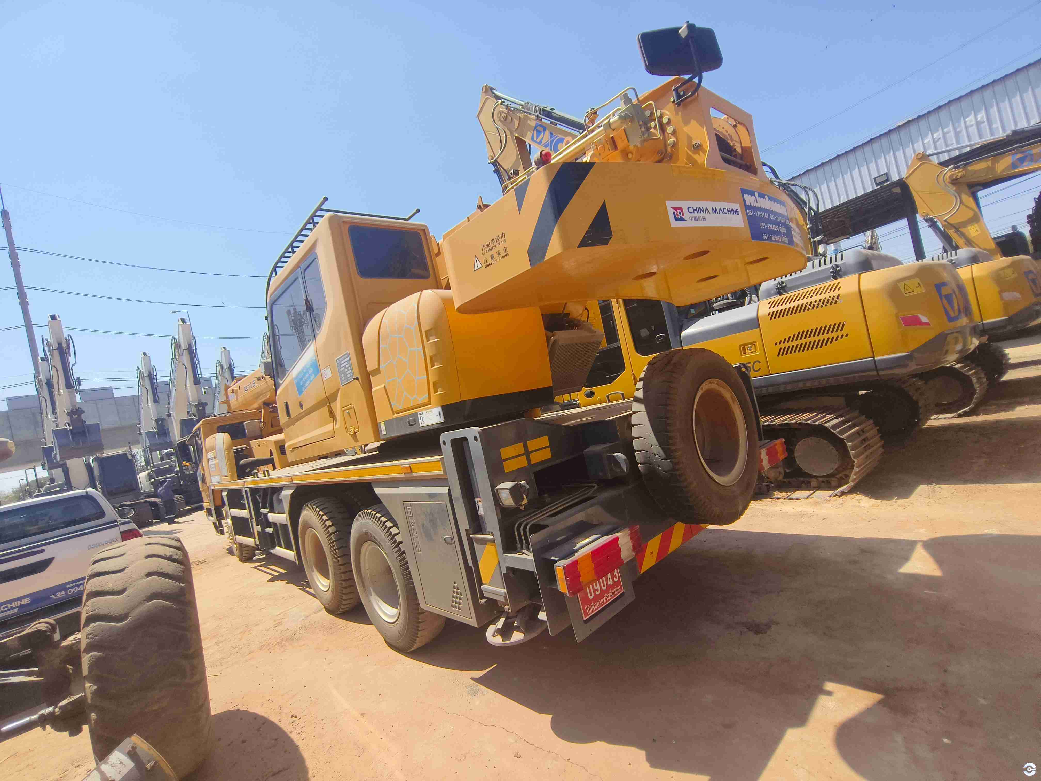 Second-hand truck crane for sale, low maintenance and excellent performance