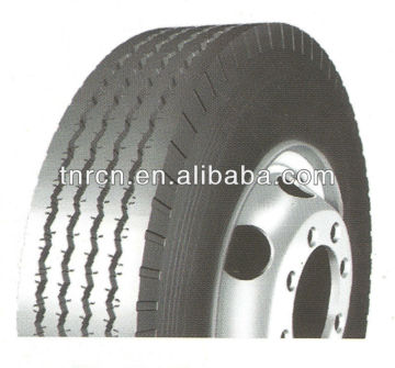 Truck tire DOUBLE STAR DSR008