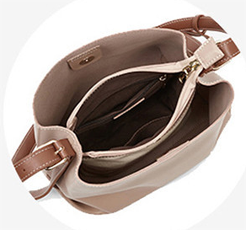 Versatile And Fashionable Design Shoulder Bag
