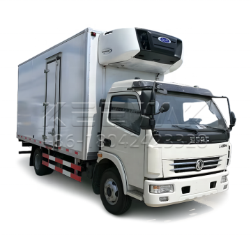 Dongfeng Trak Pembawa Dingin: Mesin Penyejuk dan Lori Peti Sejuk untuk Pengangkutan Logistik