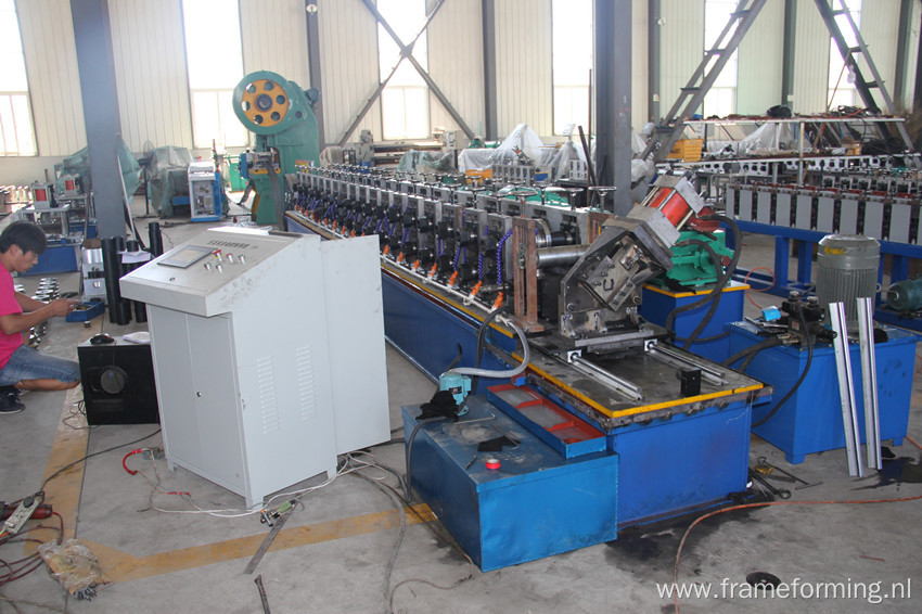 solar Panel Strut Channel roll forming machine