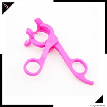 2015 Lowest price pink plstic eyelash curler