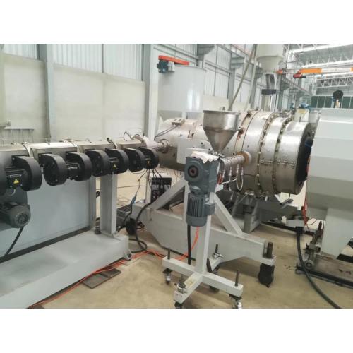 PE water and gas supply pipe extrusion line