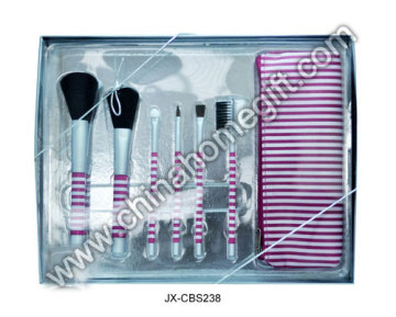 Best Cosmetic Brush