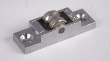 upvc sliding window hardware type zinc alloy sliding window roller,single metal wheel/pulley/roller for upvc window