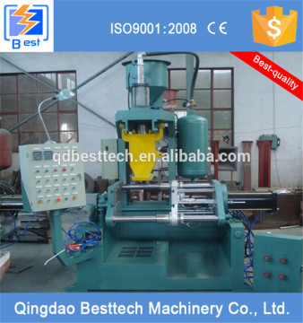 Vertical parting shoot core machine