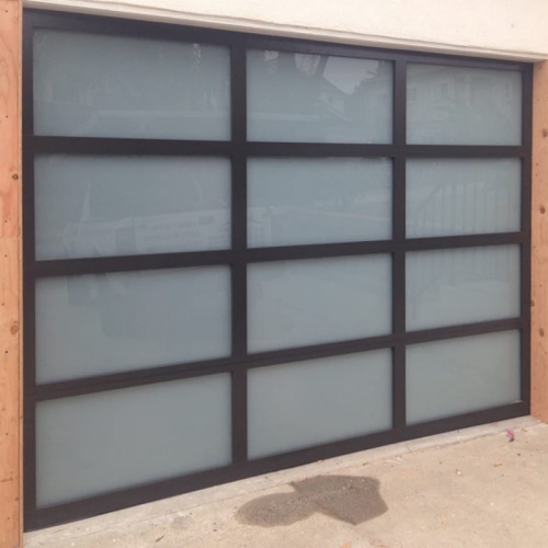 Aluminum Alloy Frame Transparent Door Commercial Perspective