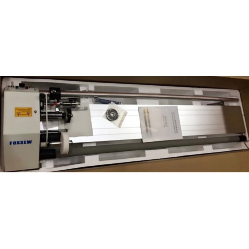 Machine automatique de découpe et de laminage de bandes de tissu