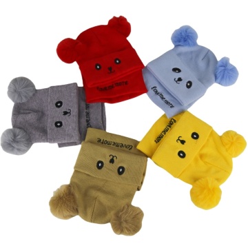 Abbigliamento invernale per bambini peloso di cartone animato all'ingrosso personalizzabile: cappelli e sciarpe pom-pom