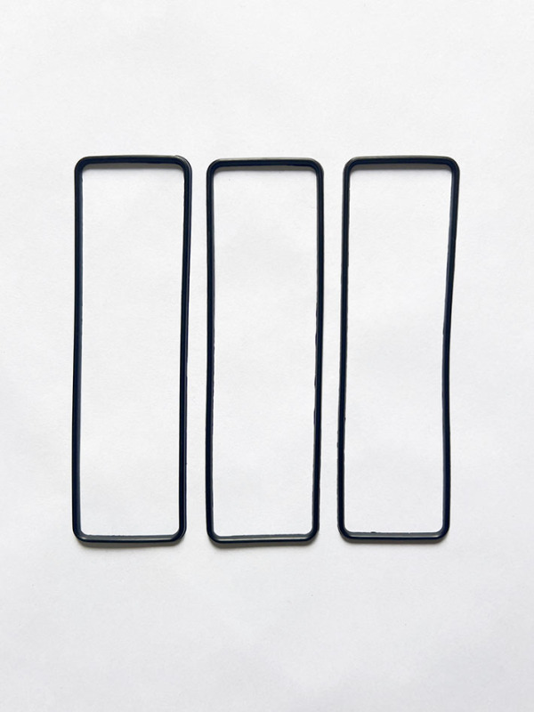High-pressure fuel injection pump cover plate rubber pad