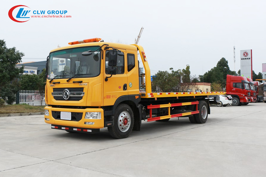 العلامة التجارية الجديدة DONGFENG D9 7.4m Road Recovery Truck