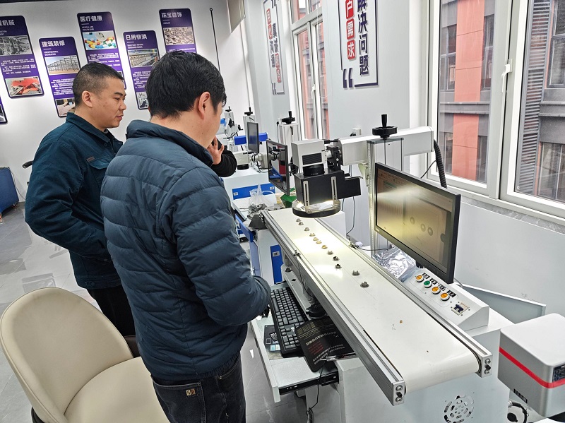 Chuke Intelligent's Vision-Based Laser Marking Machine Impresses Customer with 12-Second Marking Capabilities!