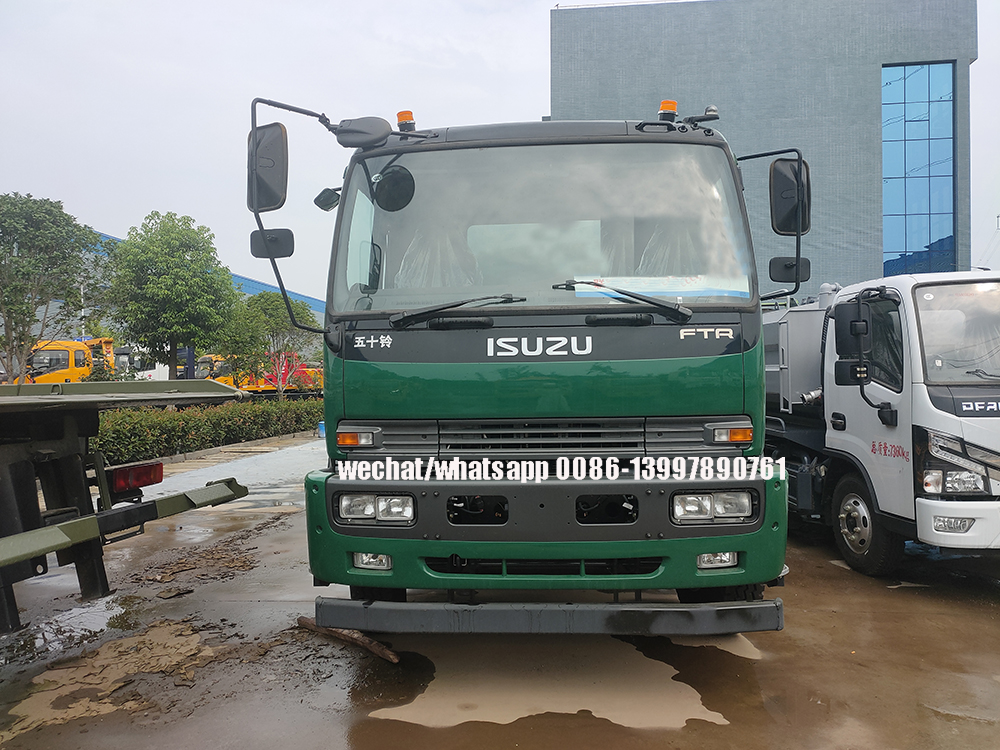 isuzu sewage truck