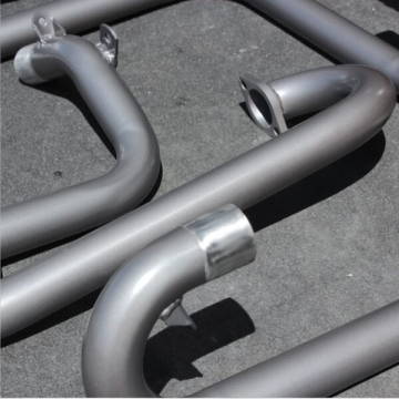 Durable pure polyester powder coating for automotive parts