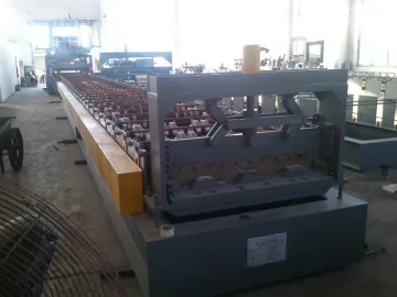 popular galvanized steel panel floor deck roll forming machine