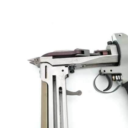 Connecting Mattress Cloth Stapler: Hog Ring D Ring Gun