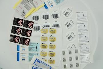 Multilayer Folding Label waterproof vinyl sticker