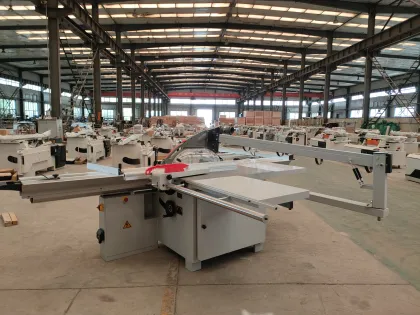 Sierra de Mesa Con Panel Deslizante: Máquinas De Sierra Para Madera