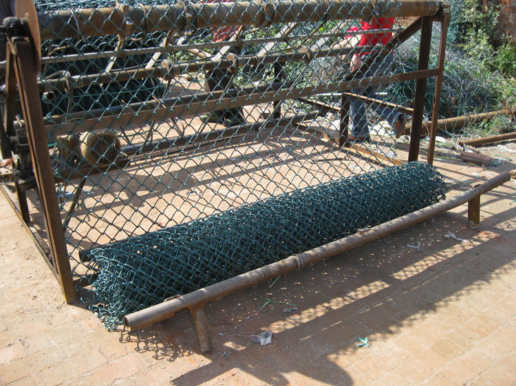 chain link fence  (7)