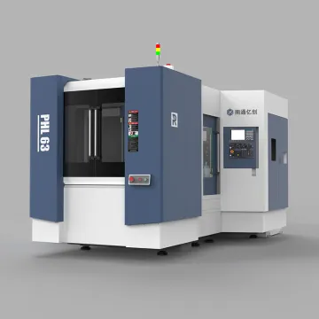 Horizontal machining center