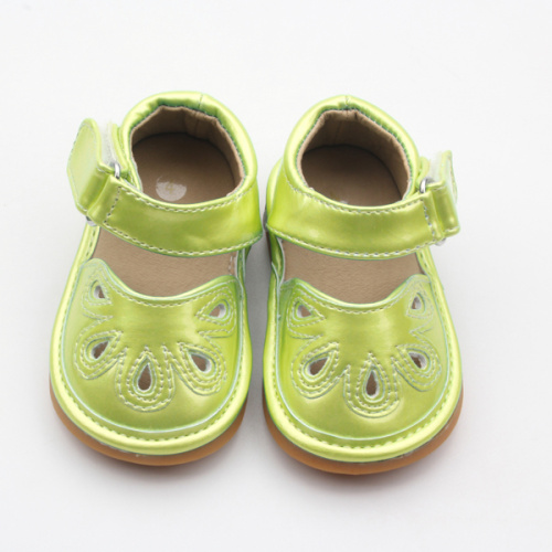 Неплъзгащи се детски скърцащи обувки от PU кожа