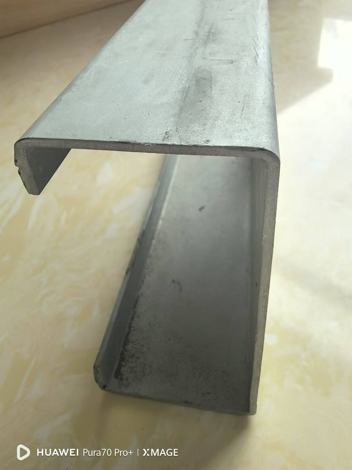 Steel galvanized C shaped profiles