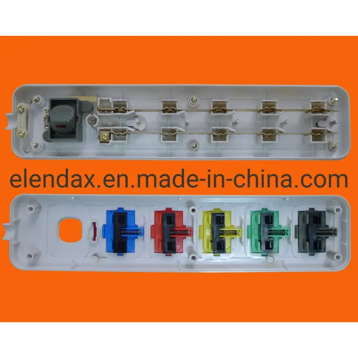 Soket Ekstensi Stopkontak 4 Arah Universal E1004S