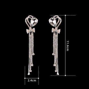 Pendientes largos en forma de corazón con forma de corazón de diamantes de imitación