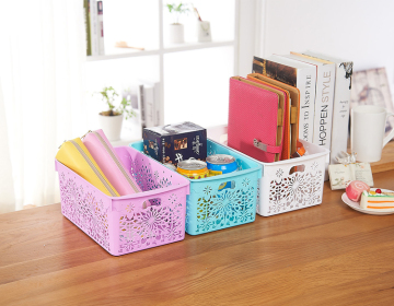 Flower design Plastic household bedroom bathroom storage basket
