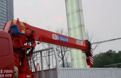 Valin Heavy 31 Ton 390 HP 8x4 Truck Mounted Crane