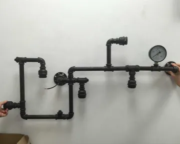 Vintage Industrial Pipe Lamp: Aesthetic Wall Light for Retro Décor