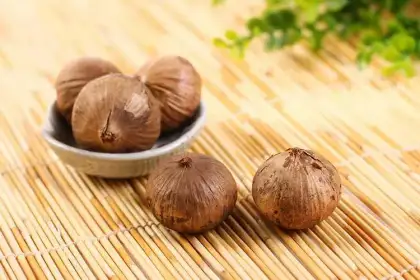 Factory Fermented of Chinese Nature Black Garlic