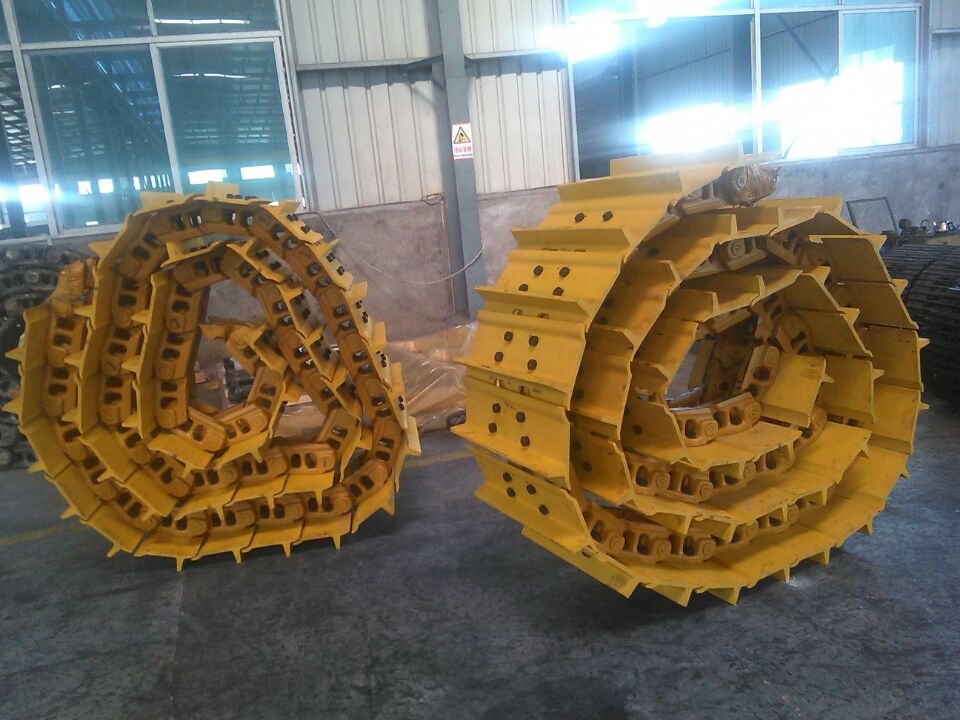 D50 Bulldozer Track Link Assy 3 Jpg