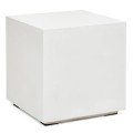 Elegante einfache Würfel -Beton -Beton -Seiten Tabelle