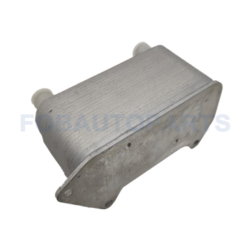 Υψηλής ποιότητας ψυγείο λαδιού για το Land Rover Freelander (L314) 1998-2006 2.5 V6 4x4 - UBC000070/UBU000070