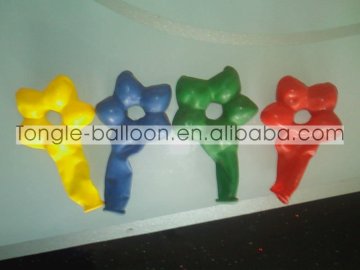 DIY flower shaped latex balloons