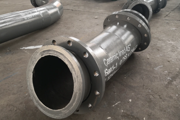 Self-propagating Wear Resistant Pipe