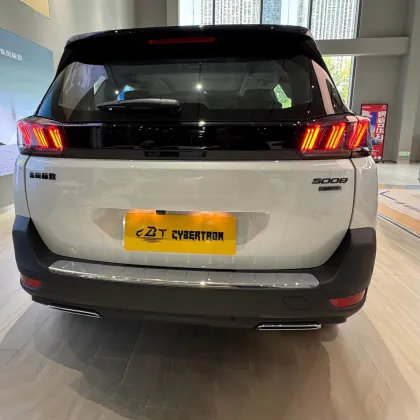 Latest Peugeot 5008 Car Features