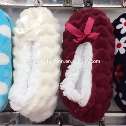 Womens Couture Snoozies Footcoverings with White Dots