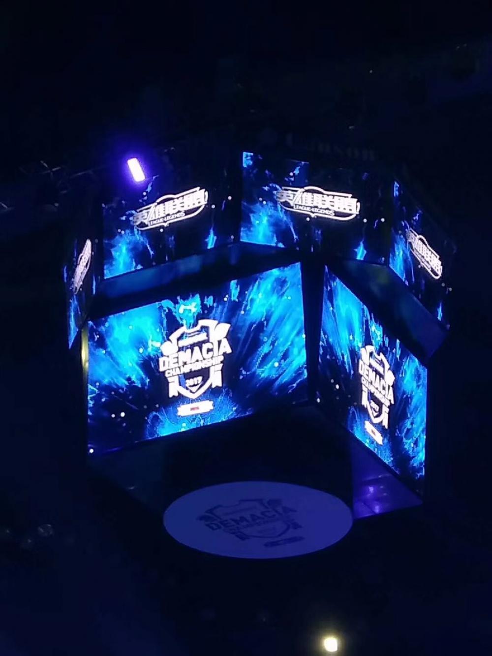 Center Hung Led Display For Stadium 3