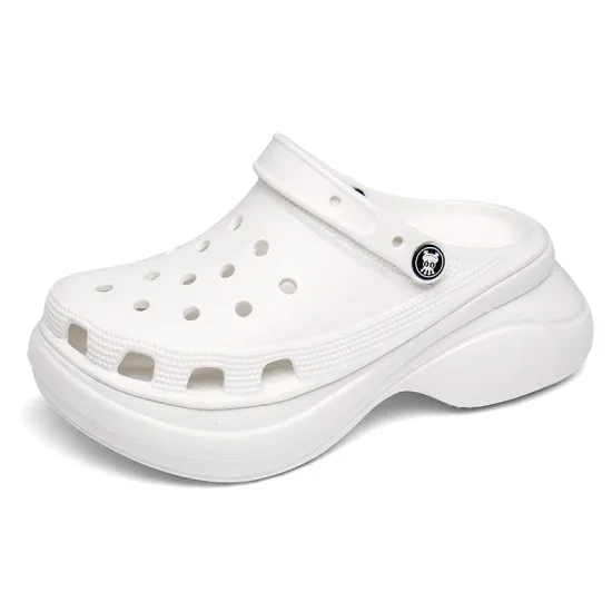 2020 Women Sandals Crocks Summer Hole Shoes Crok Rubber Clogs Women EVA Garden Shoes Black Crocse Beach Flat Sandals Slippers