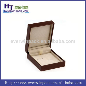 wholesale custom fashion cufflinks box covered with speciality paper box