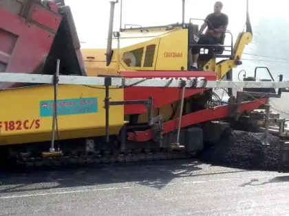 Laser LeeBoy Paver Sany Asphalt Pavers Parts: Solenoid Valves, Mini Augers & Sensors