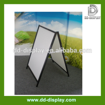 graphic popular snap poster stand