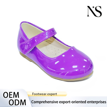 Elegantes zapatos Mary Jane morados para niños