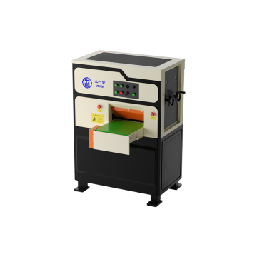 Máquina de nivelación precisa de rodillo pequeño con control PLC