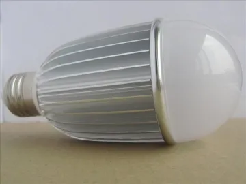 220 Volt 7w E27 Cree Led Light Bulbs Replacement 2800k For Home , School