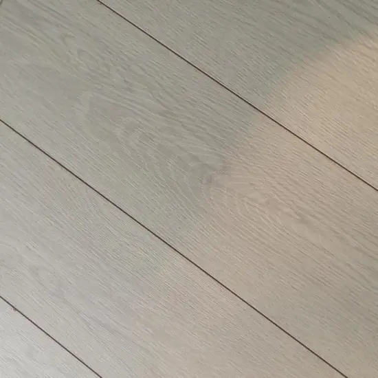 8mm hickory small embossed arc click laminated floor