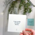 Selon d'amour Affirmation de cartes positives Affirmation